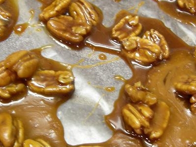 Pecan Brittle (Microwave)